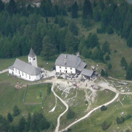 Appartamenti Suttru Badia  Bagian luar foto
